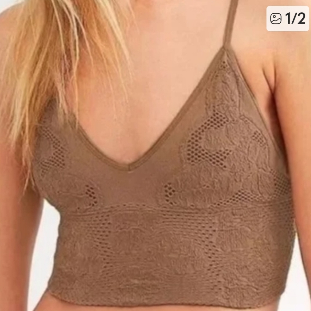 NWT Free People Sand Lace Knit V-Neck Crop Tank Top